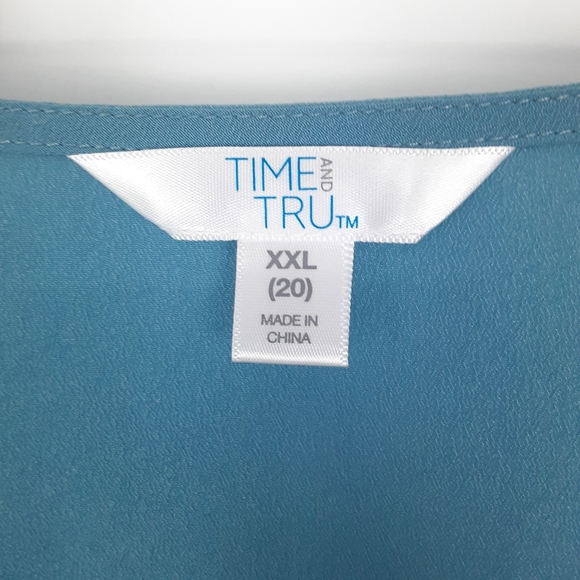 Plus Size Blue Boutique Ruffle Peplum Top - Picture 6 of 9